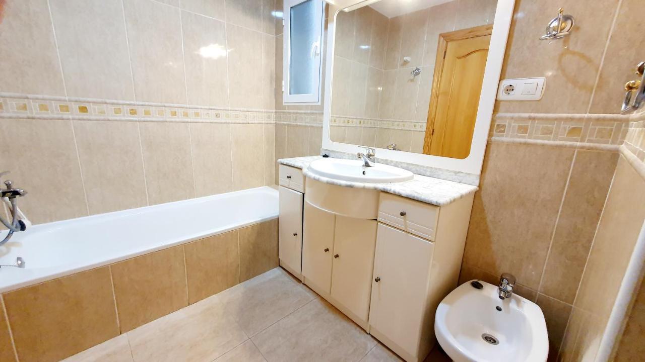 Apartamento Alameda Garden Йекла Екстериор снимка