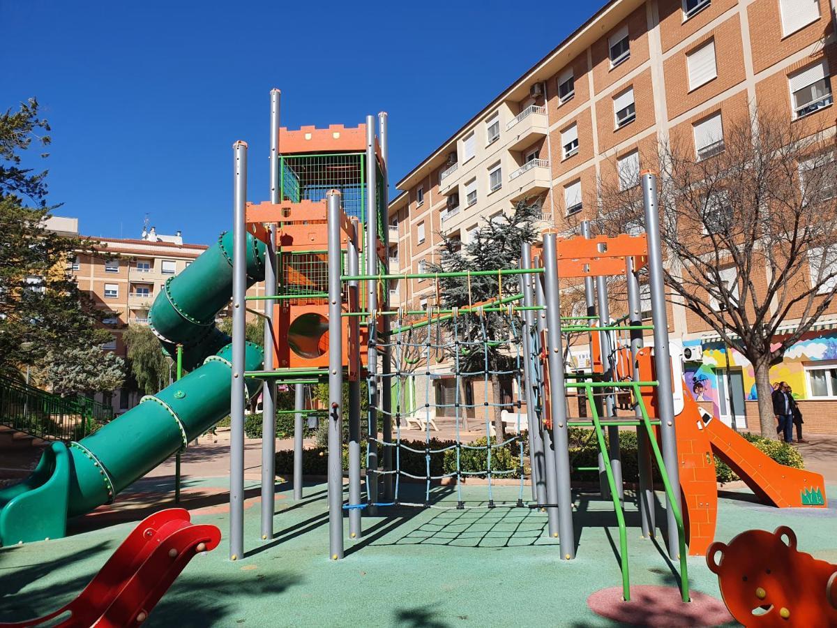 Apartamento Alameda Garden Йекла Екстериор снимка