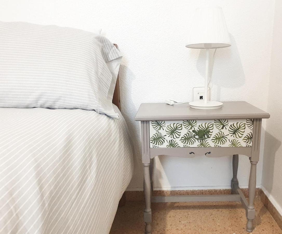 Apartamento Alameda Garden Йекла Екстериор снимка