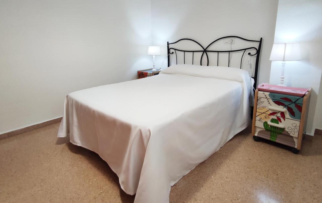 Apartamento Alameda Garden Йекла Екстериор снимка